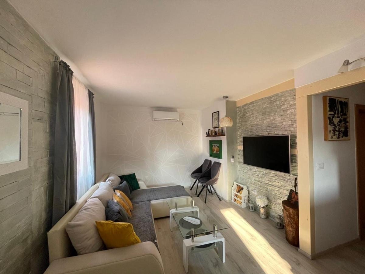 First Choice Apartamento Nerezine Exterior foto